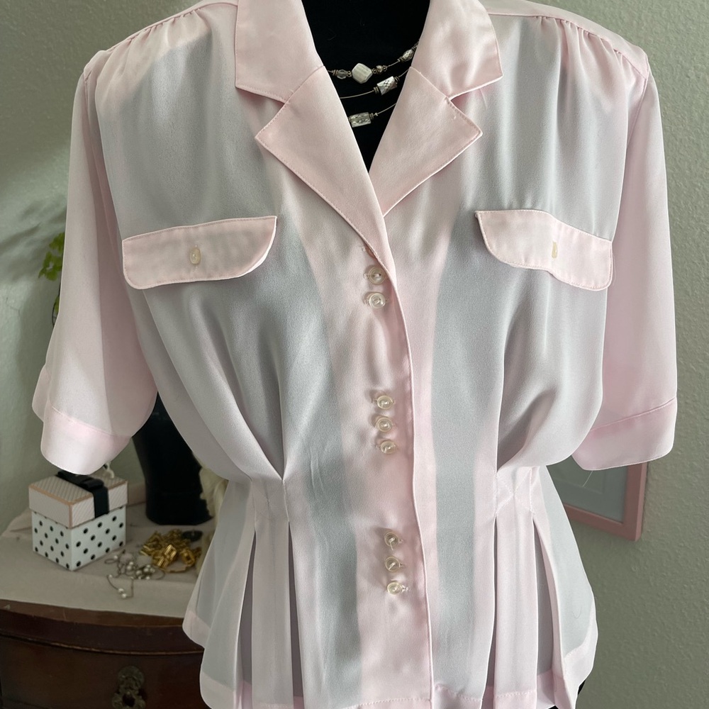 Vintage sheer pink blouse short sleeve size 10